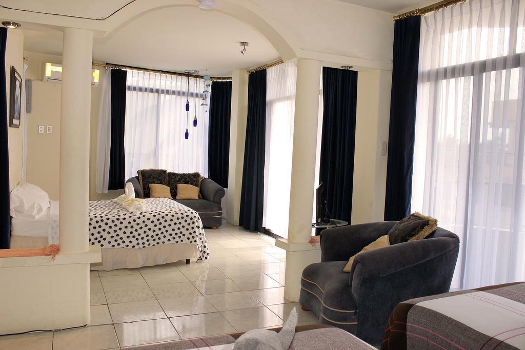 ホテルPlanet House プエルトアヨラ 部屋 写真